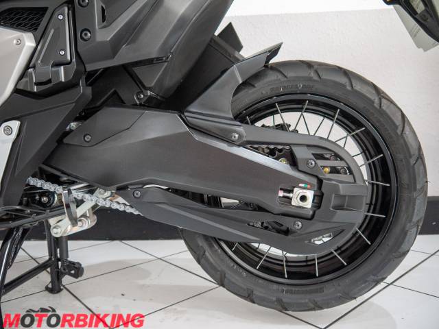 2026 Honda XADV 750 Photo #25