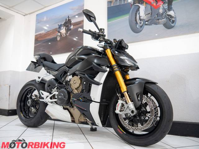 2021 Ducati STREETFIGHTER V4S Photo #2
