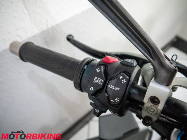 2021 Ducati STREETFIGHTER V4S Photo #16