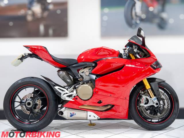 2012 Ducati PANIGALE 1199 S Photo #1