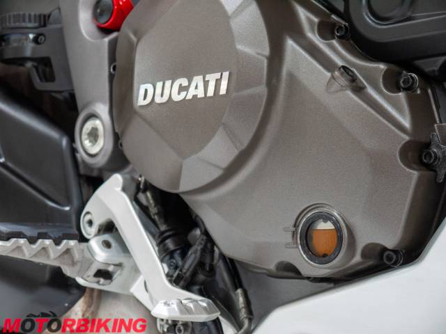 2017 Ducati MULTISTRADA 1200 S TOURING Photo #11