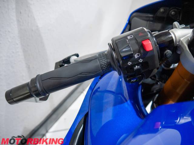 2008 Yamaha YZF-R1 Photo #16