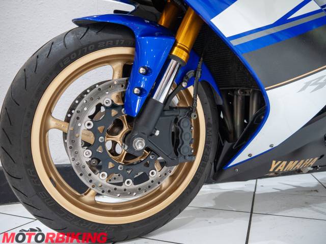 2008 Yamaha YZF-R1 Photo #18