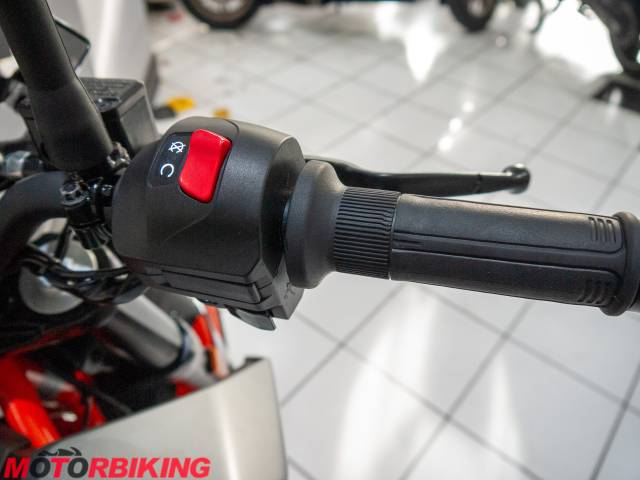 2022 KTM 390 DUKE Photo #18
