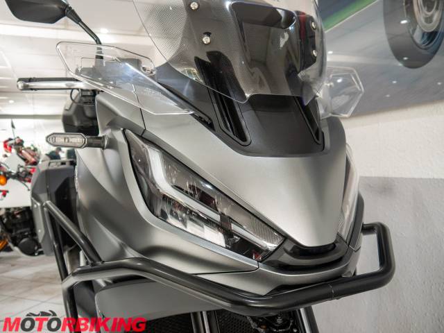 2022 Honda NT1100 Photo #11