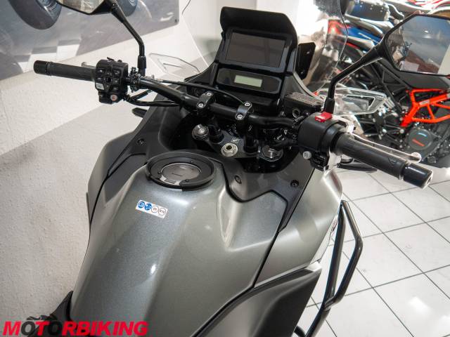 2022 Honda NT1100 Photo #21