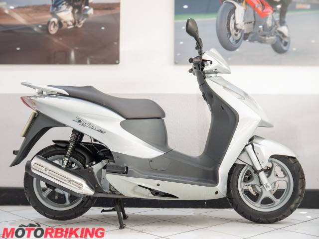 2006 Honda DYLAN 125 SES 125 Photo #1