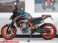 2022 KTM 890 DUKE  R Photo #13