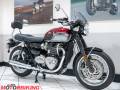2022 Triumph BONNEVILLE T120 Photo #2