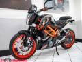 2016 KTM 390 DUKE Photo #16