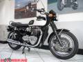 2017 Triumph BONNEVILLE T120 Photo #2
